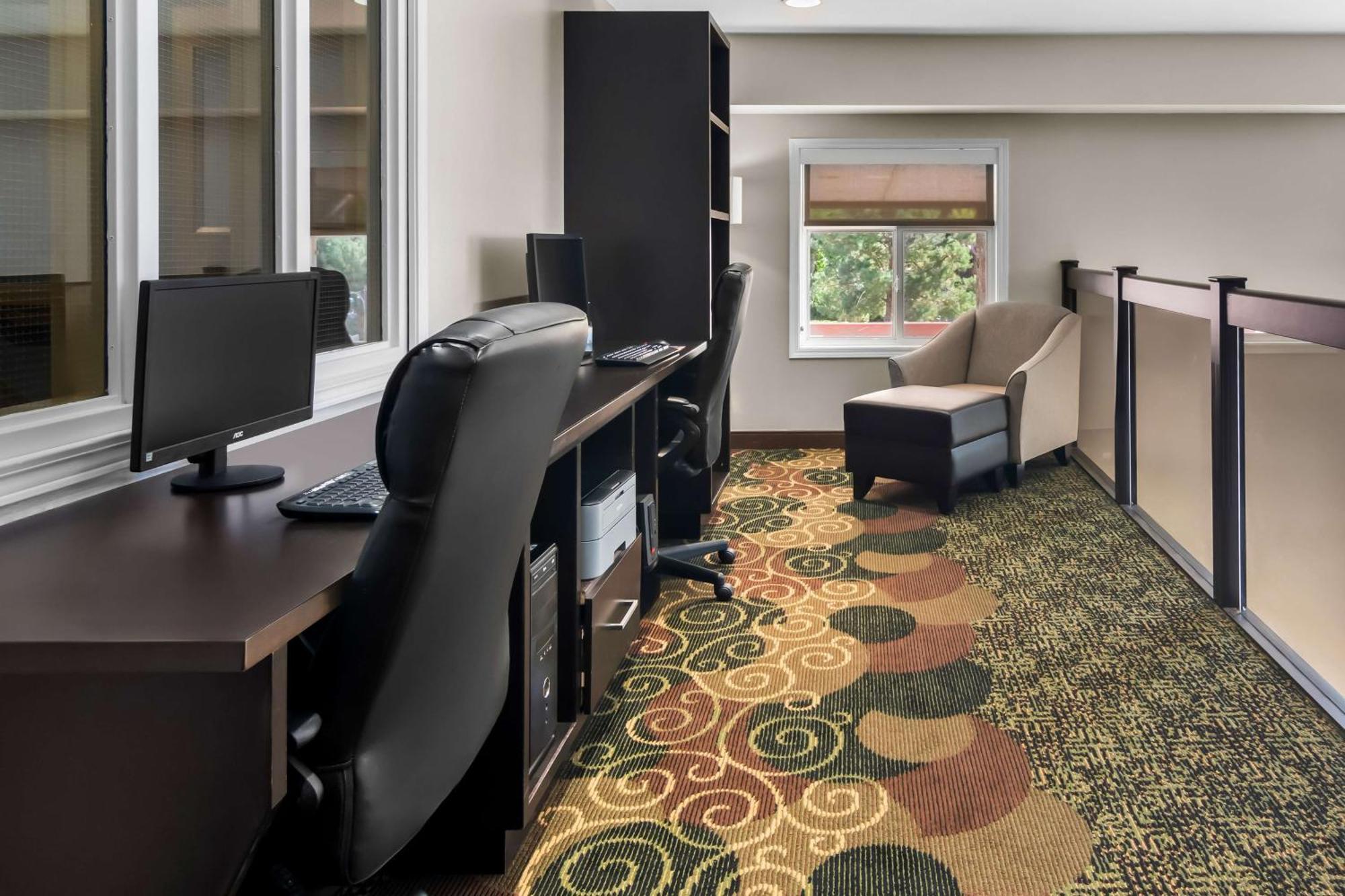 Best Western Plus Osoyoos Hotel & Suites Ngoại thất bức ảnh